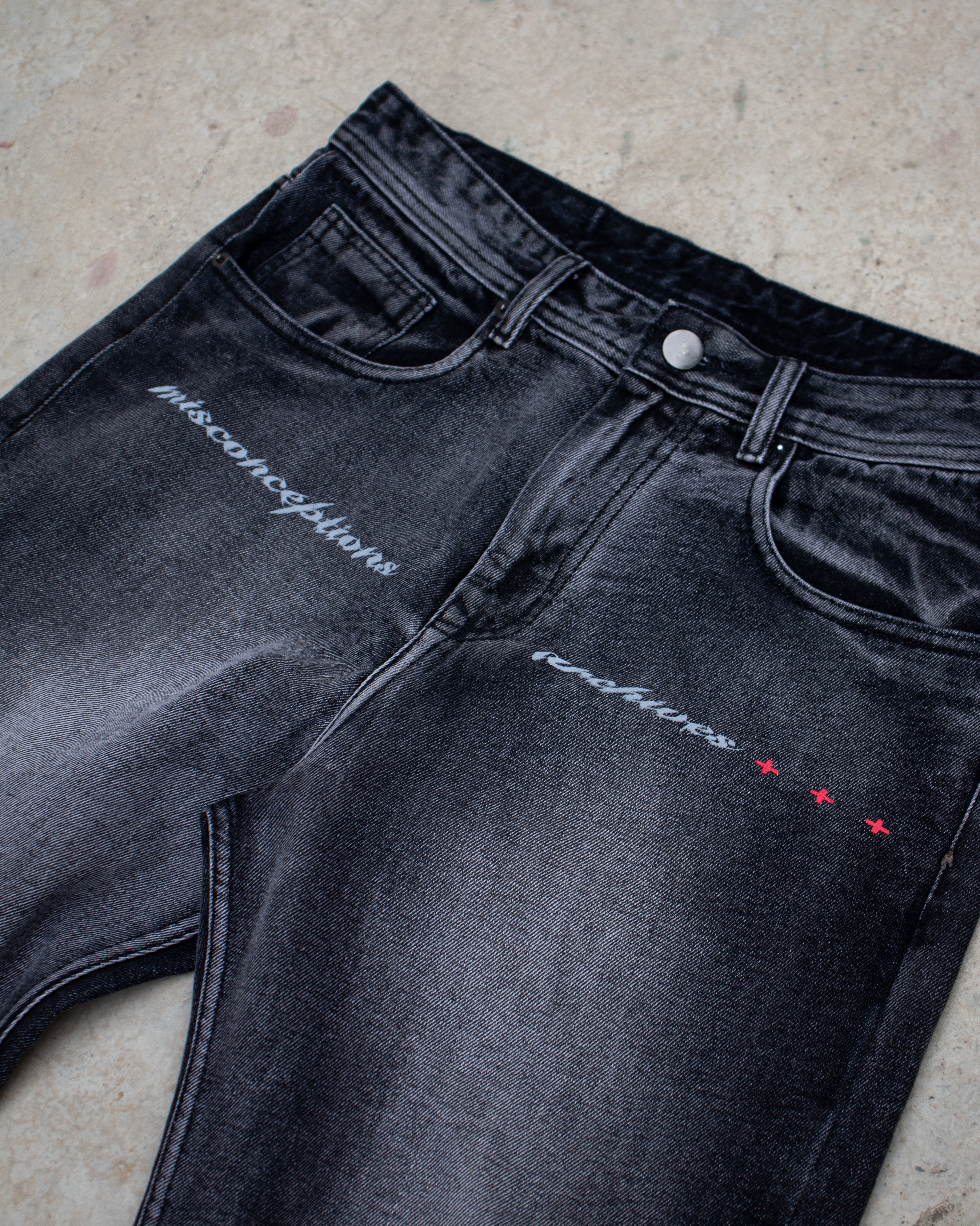 Archive Raw Hem Denims 002